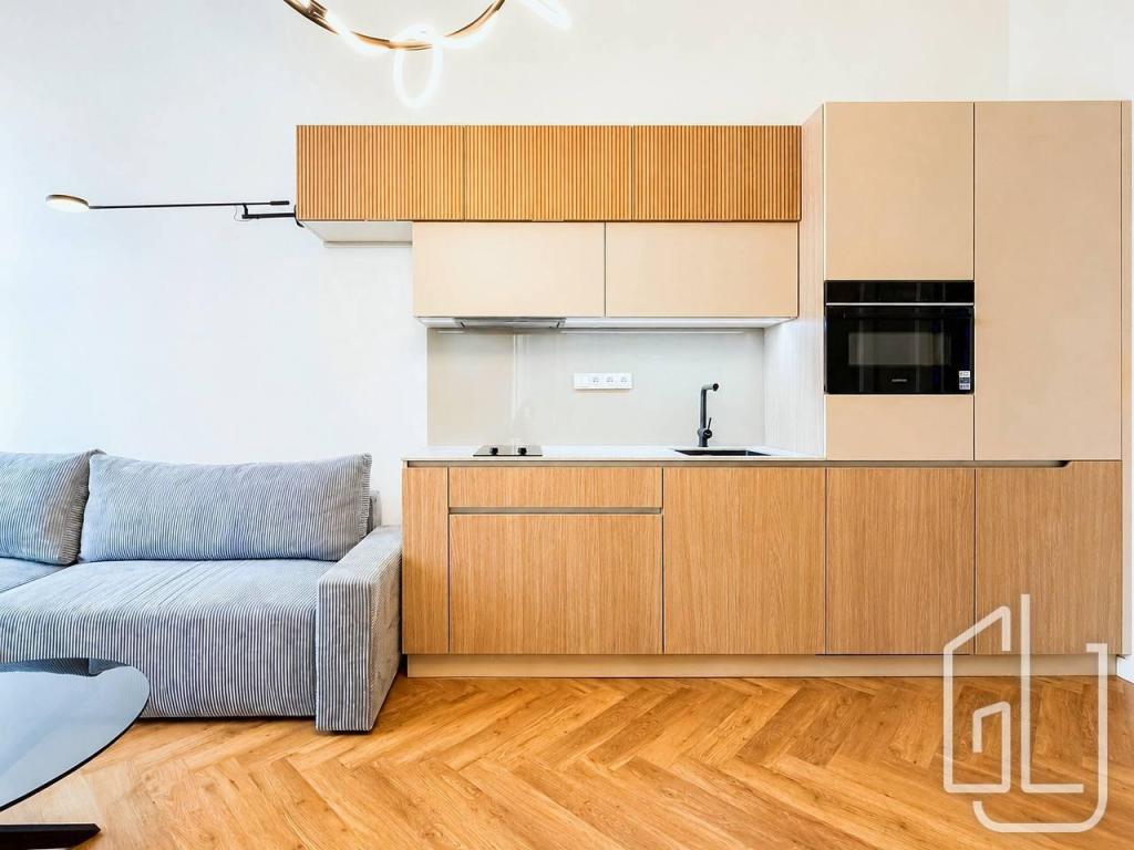 Pronájem bytu 2+kk 64 m2