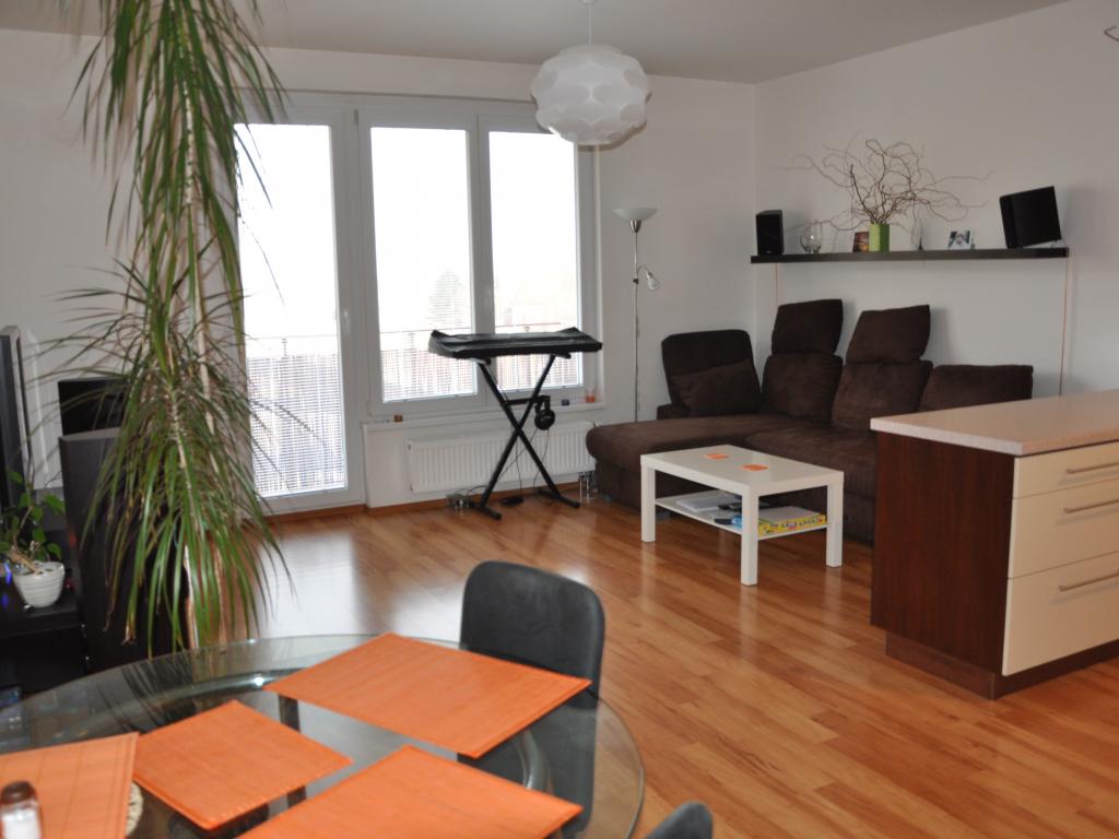 Pronajem bytu 2+kk 60 m2