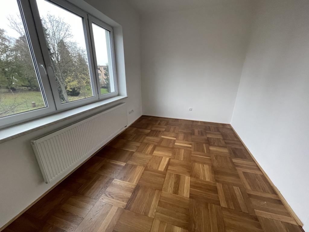 Pronájem bytu 4+kk 105 m2
