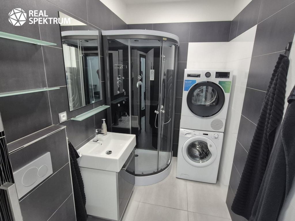 Pronájem bytu 1+kk 30 m2