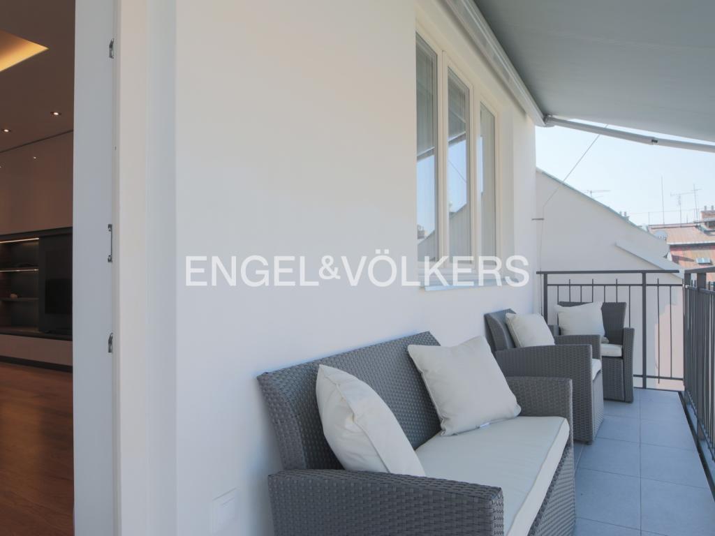 Pronájem bytu 4+kk 140 m2