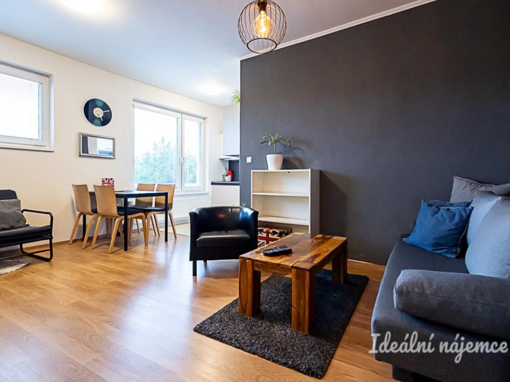 Pronájem bytu 1+kk 32 m2