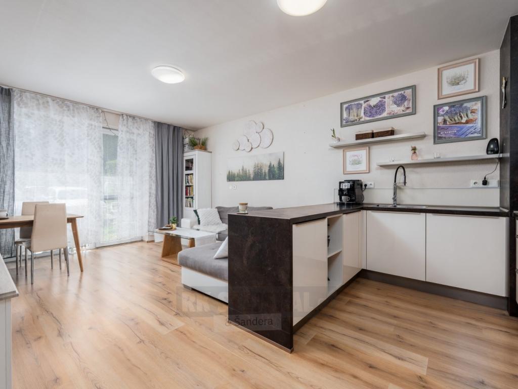 Prodej bytu 3+kk 136 m2, Včelná – náhled fotky 10