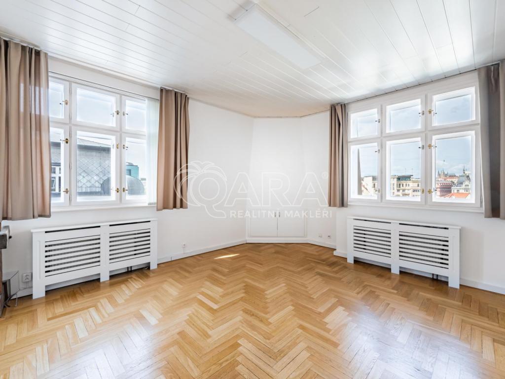 Pronájem bytu 5+1 184 m2