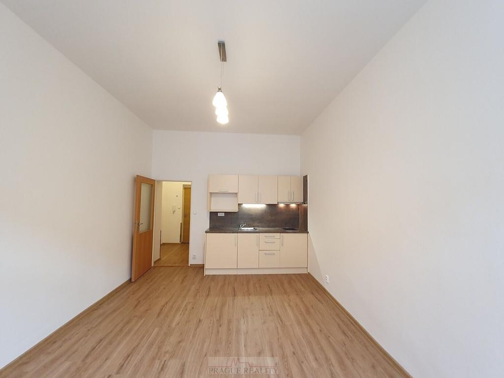 Pronájem bytu 1+kk 27 m2