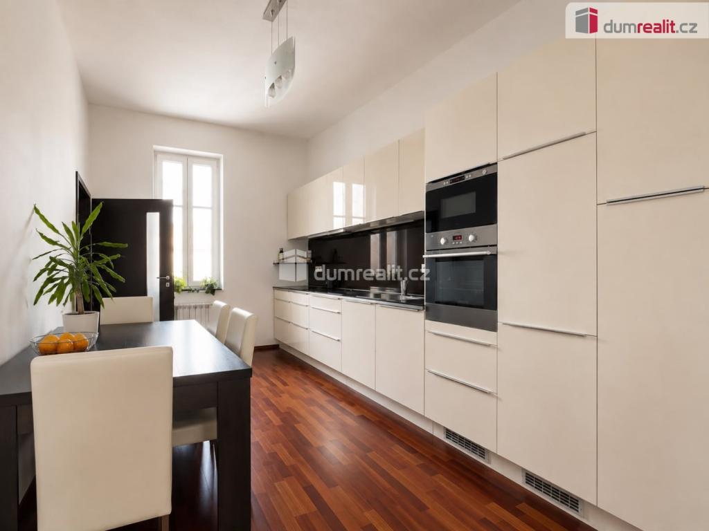Pronájem bytu 2+1 65 m2