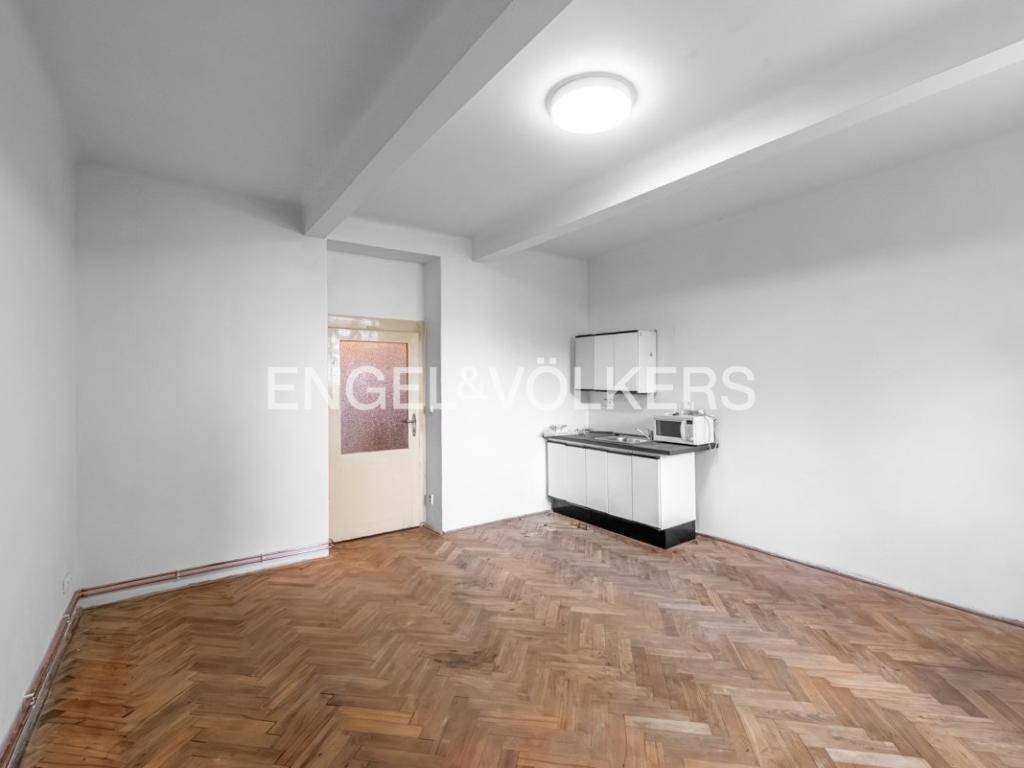 Pronájem bytu 1+kk 30 m2