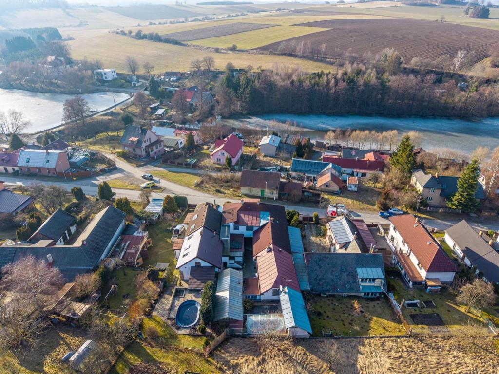 Prodej domu 365 m2, Úsobí – náhled fotky 11