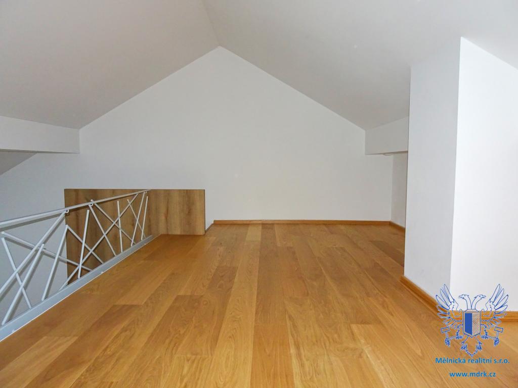Pronájem bytu 1+kk 37 m2