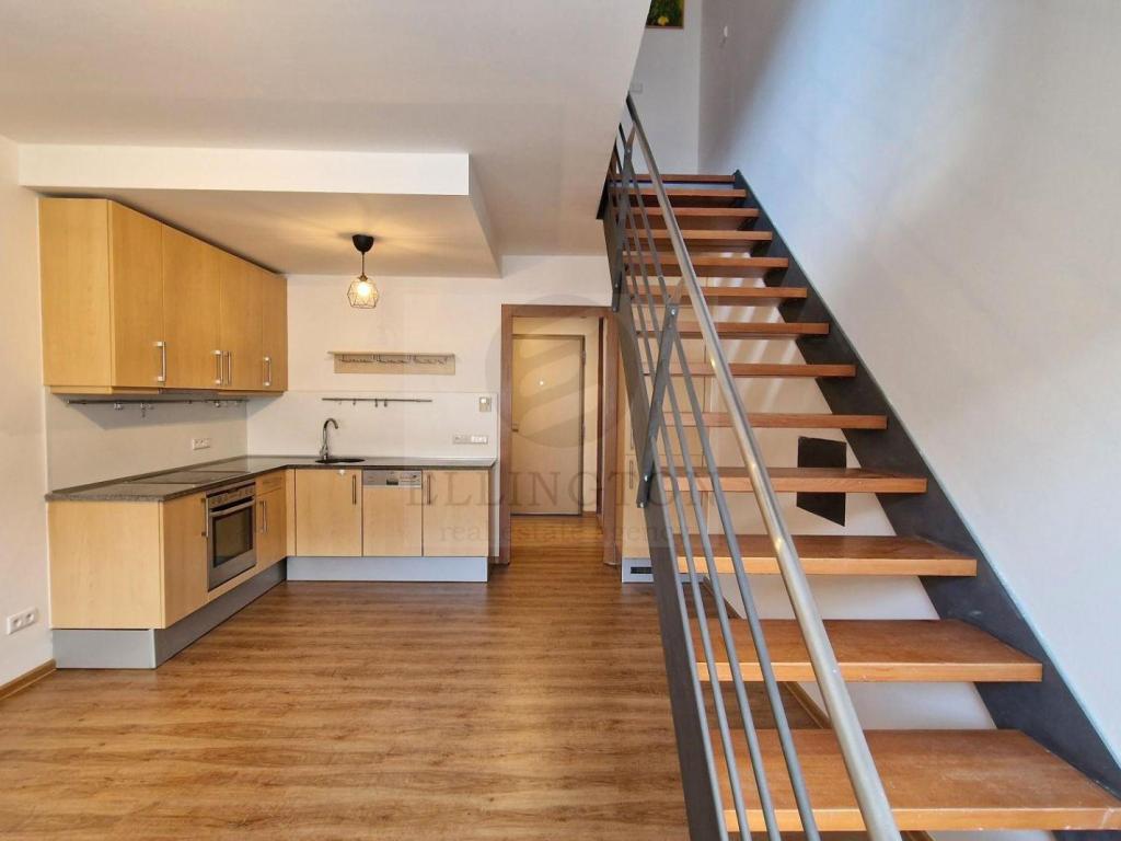 Pronájem bytu 2+kk 52 m2