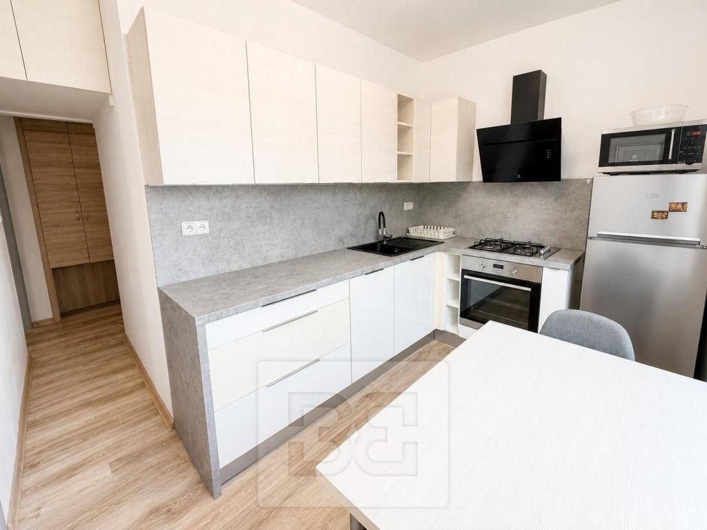 Pronájem bytu 2+1 56 m2