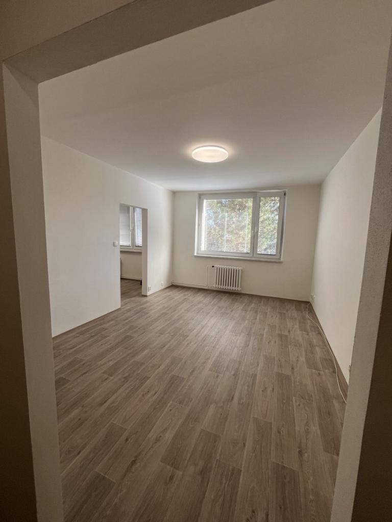 Pronájem bytu 3+1 72 m2, Slušovice – náhled fotky 6
