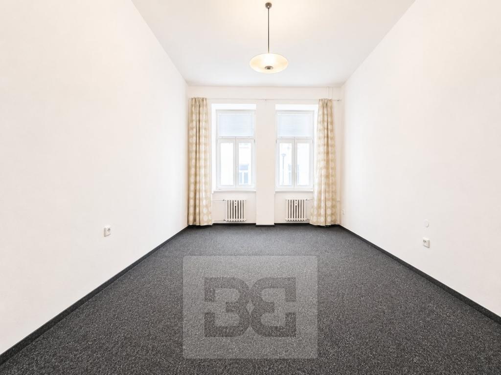 Pronájem bytu 1+1 40 m2