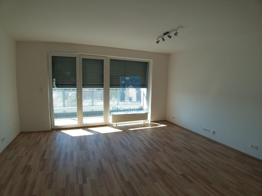 Pronájem bytu 2+kk 71 m2