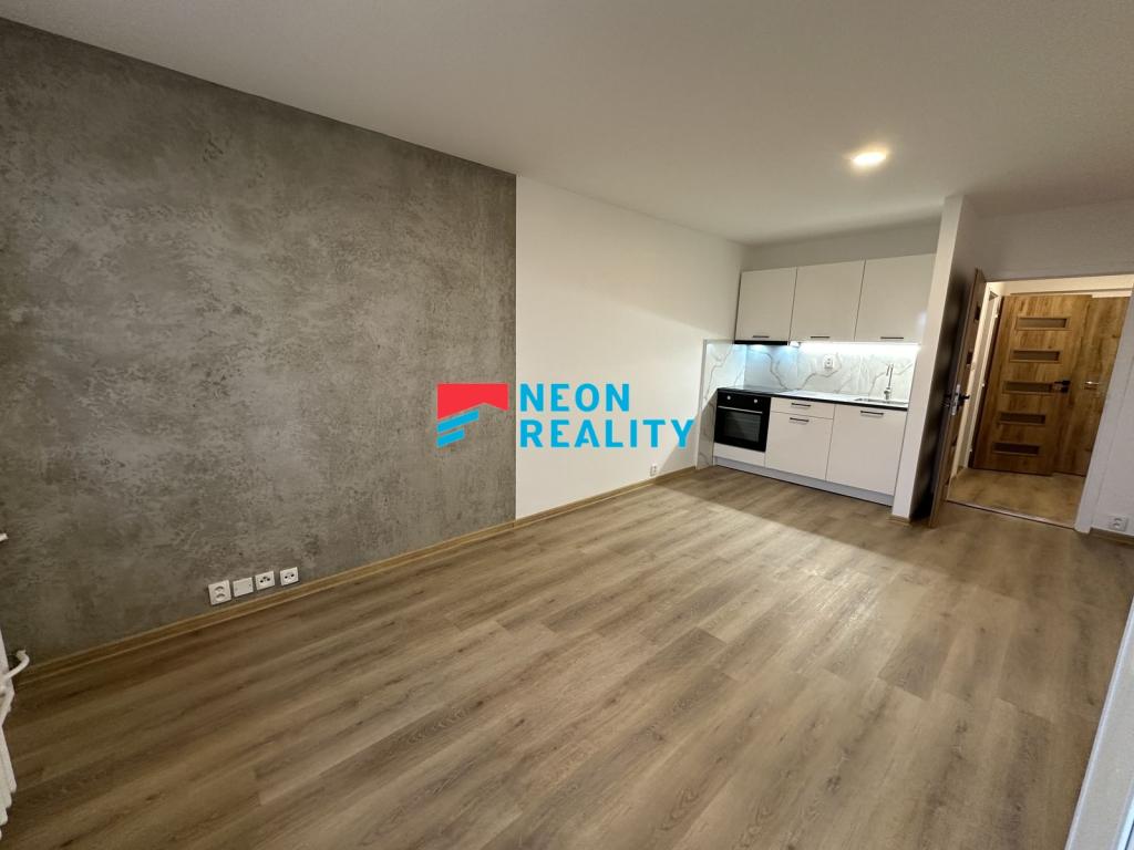 Pronájem bytu 1+kk 30 m2