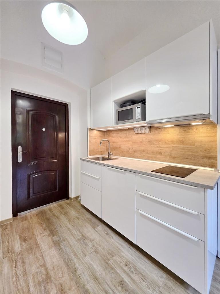 Pronájem bytu 2+kk 32 m2