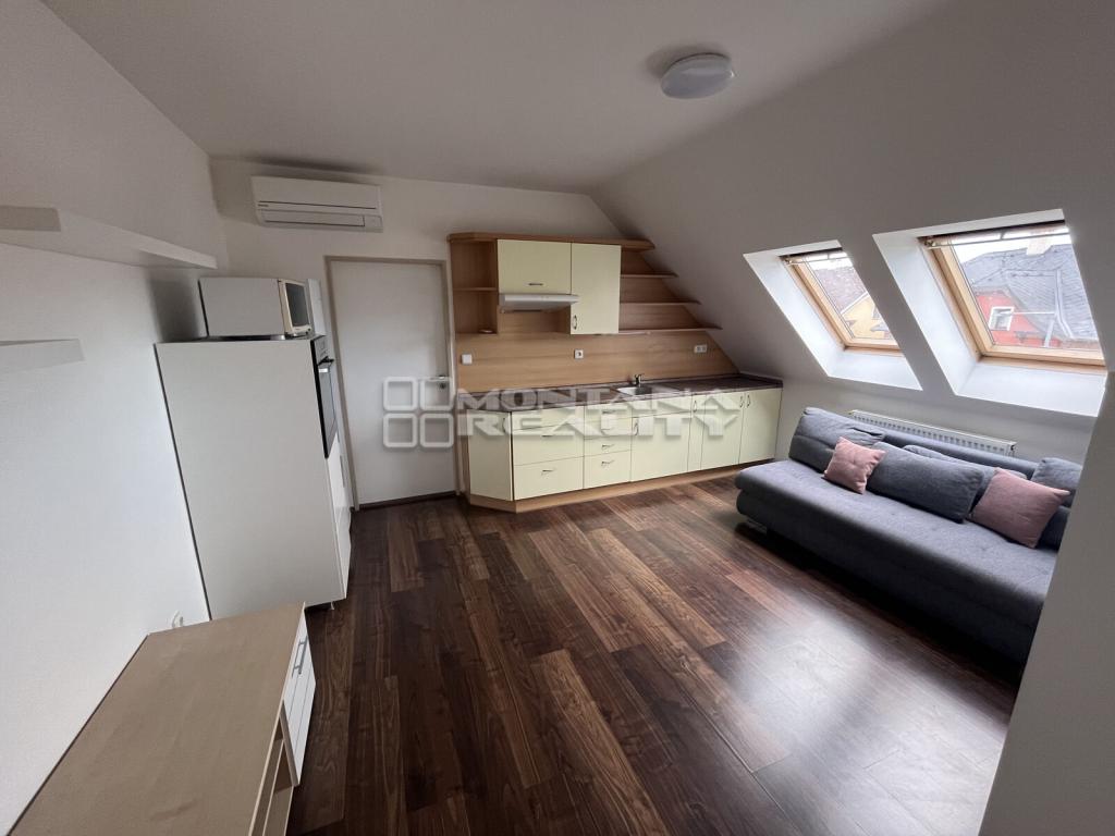 Pronájem bytu 2+kk 48 m2