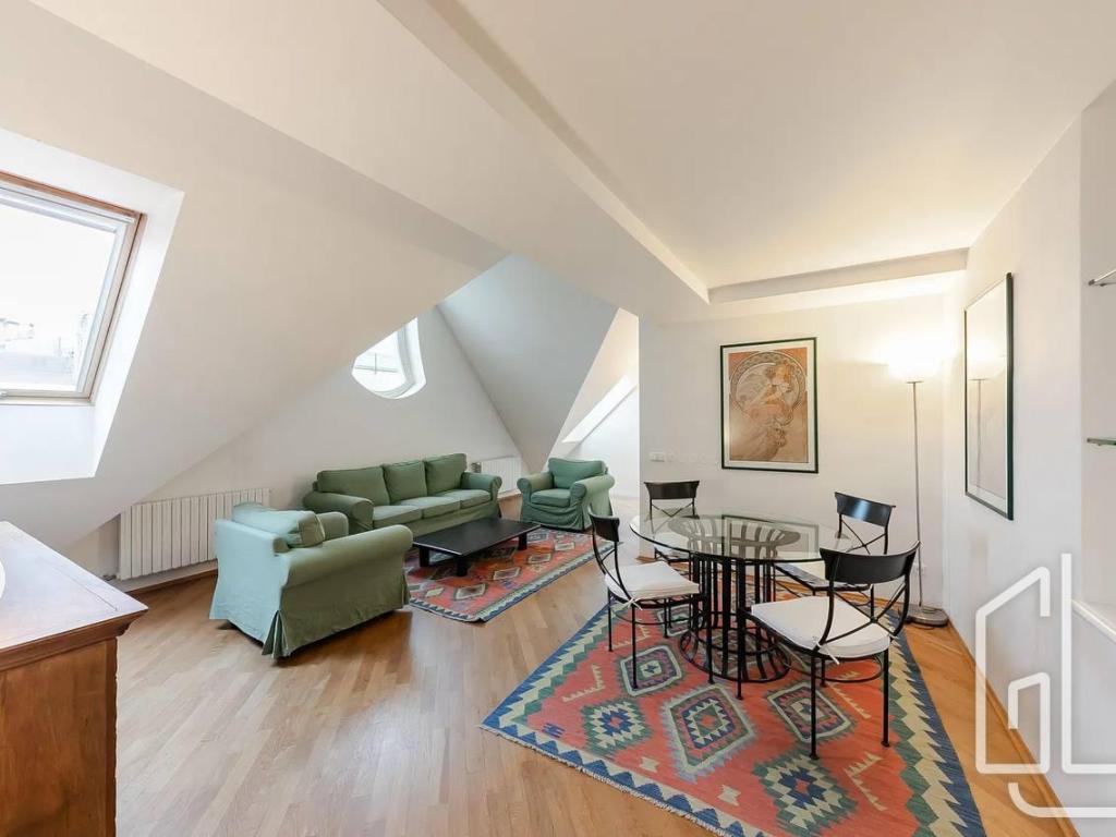 Pronájem bytu 3+1 108 m2