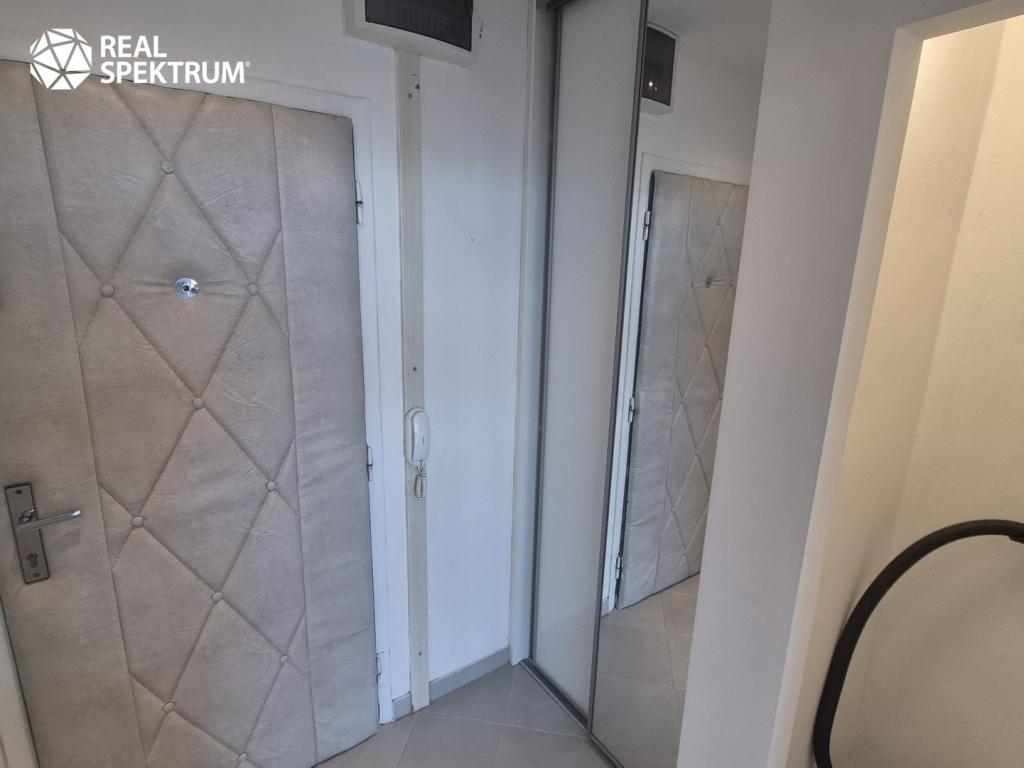Pronájem bytu 1+kk 28 m2, Brno – náhled fotky 10