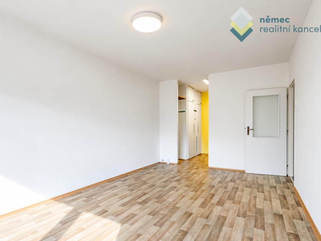 Prodej bytu 2+kk 44 m2, Praha – náhled fotky 3
