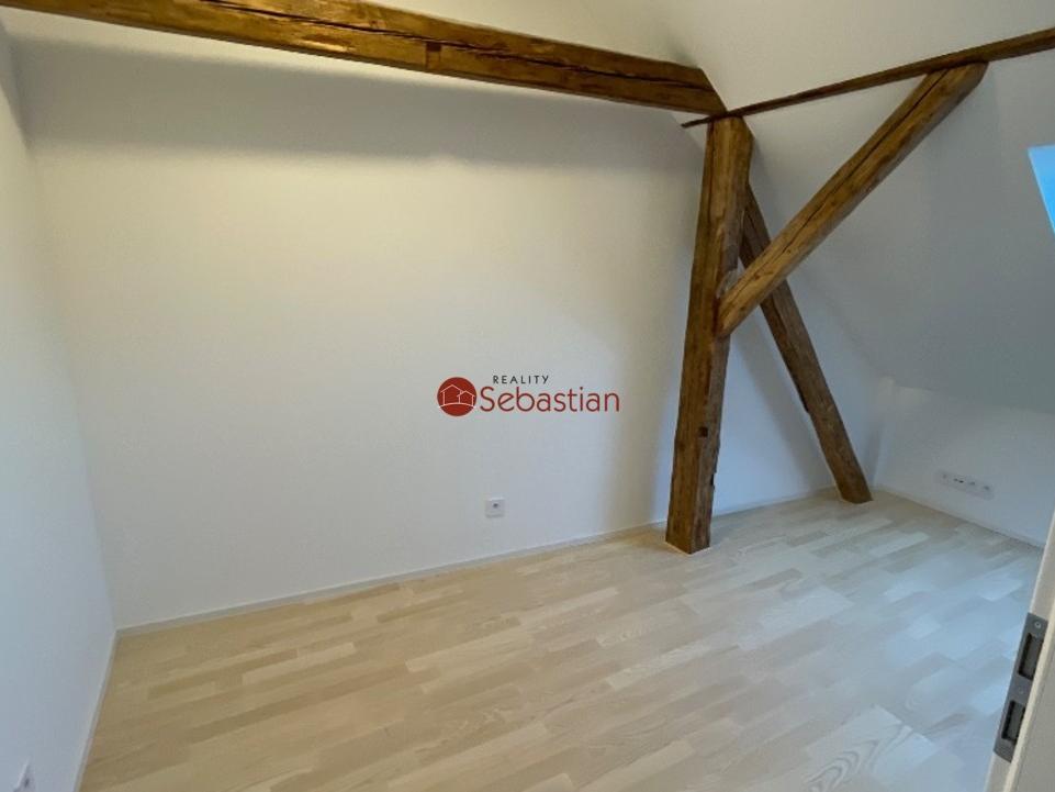 Pronájem bytu 4+kk 99 m2, Hořice – náhled fotky 8
