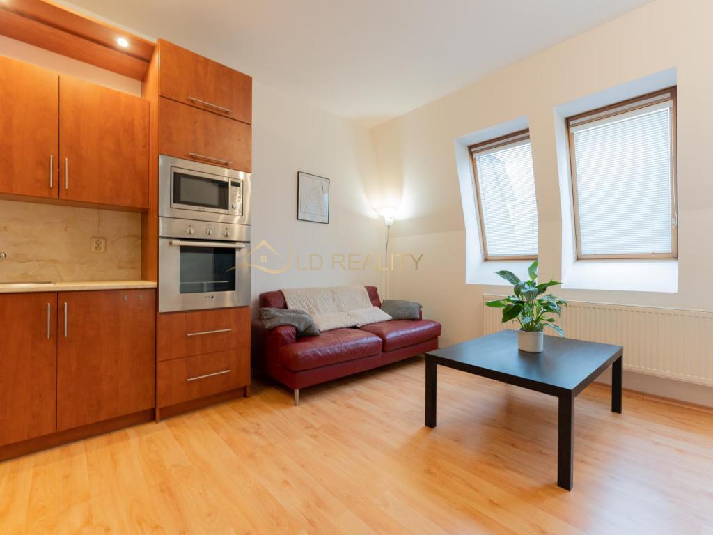 Pronájem bytu 2+kk 55 m2