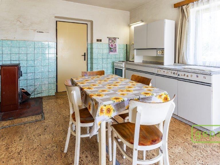 Prodej domu 170 m2, Obrubce – náhled fotky 14