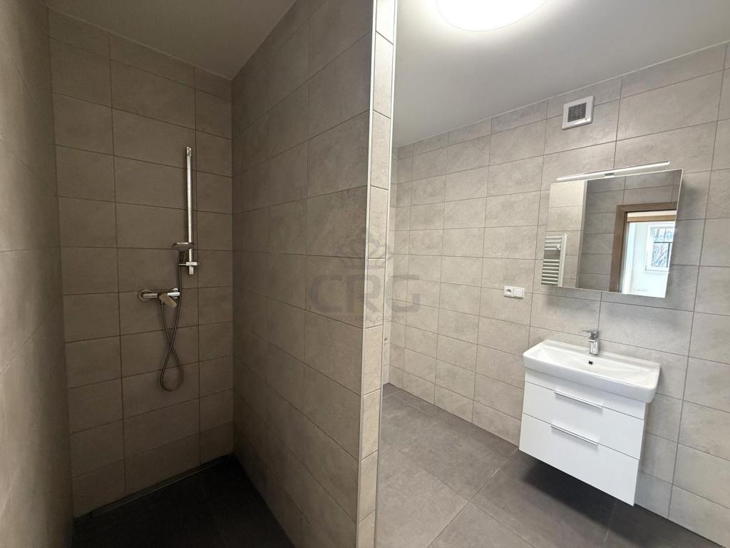 Pronájem bytu 4+kk 111 m2