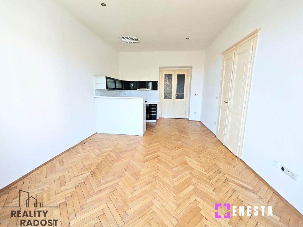 Pronájem bytu 2+kk 55 m2