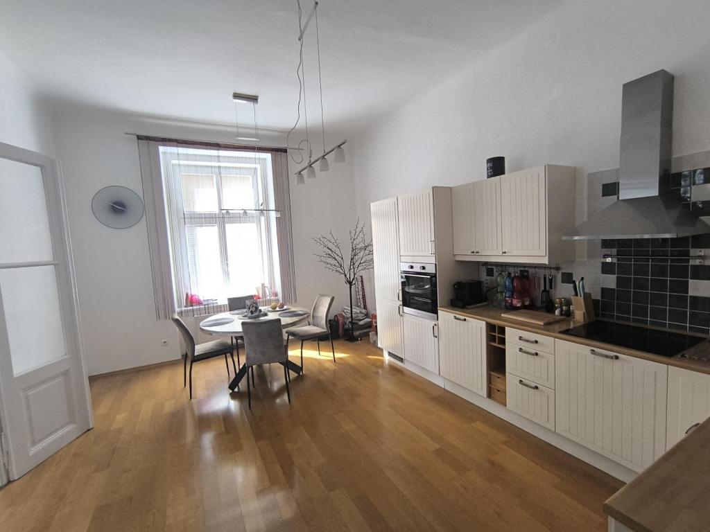 Pronájem bytu 3+1 97 m2