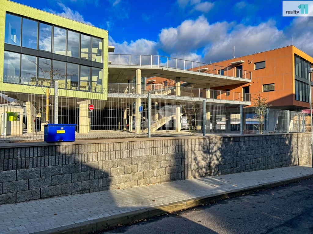 Pronájem bytu 2+kk 45 m² - Widok 2