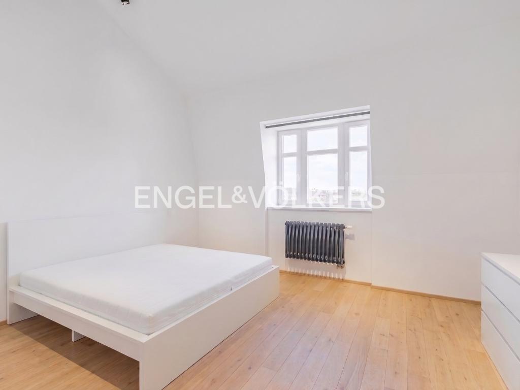 Pronájem bytu 3+kk 123 m2, Praha – náhled fotky 10