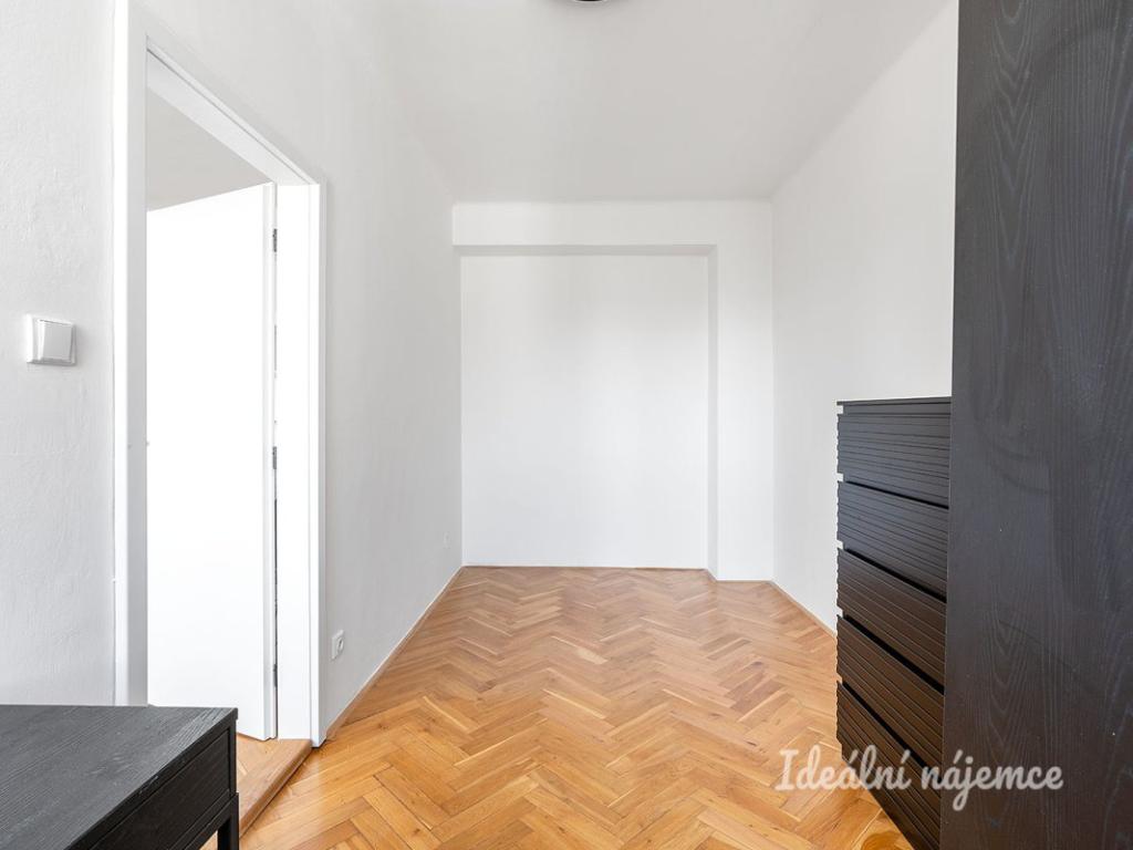 Pronájem bytu 2+kk 44 m2
