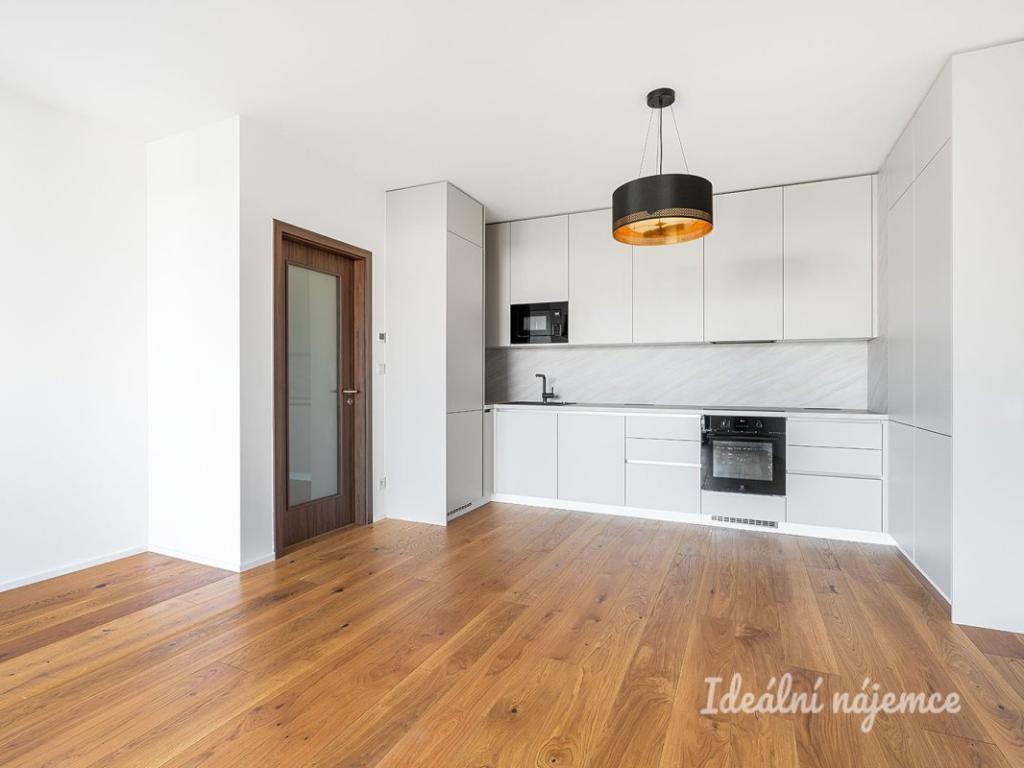 Pronájem bytu 2+kk 50 m2