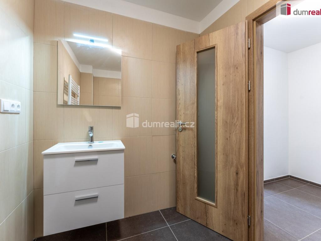 Prodej domu 80 m2, Kostelec – náhled fotky 7