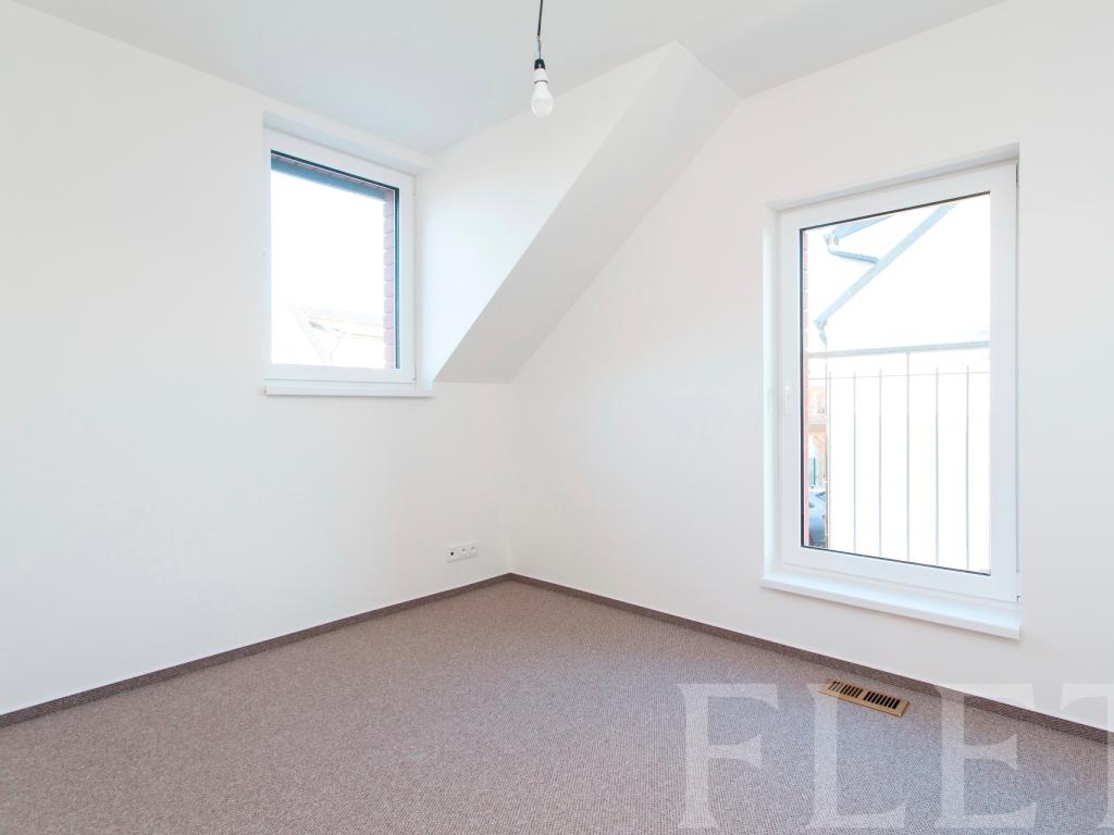 Prodej domu 96 m2, Zlonín – náhled fotky 13