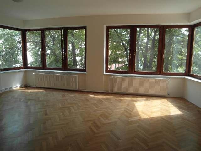 Listing 3