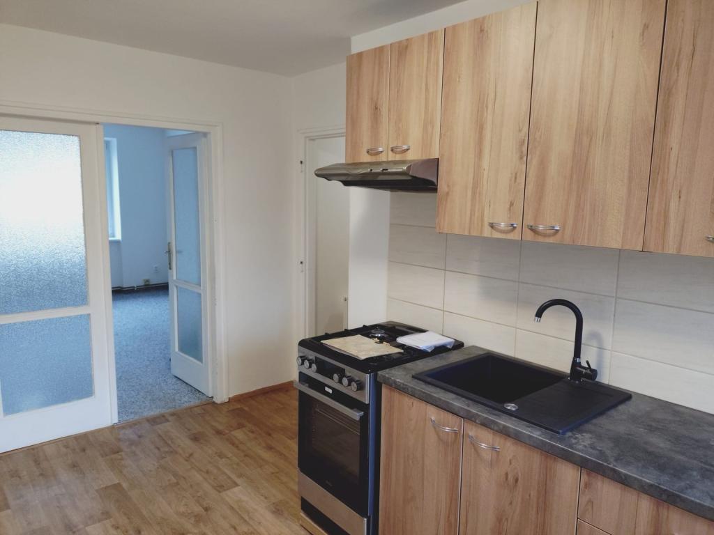 Pronájem bytu 1+1 35 m2