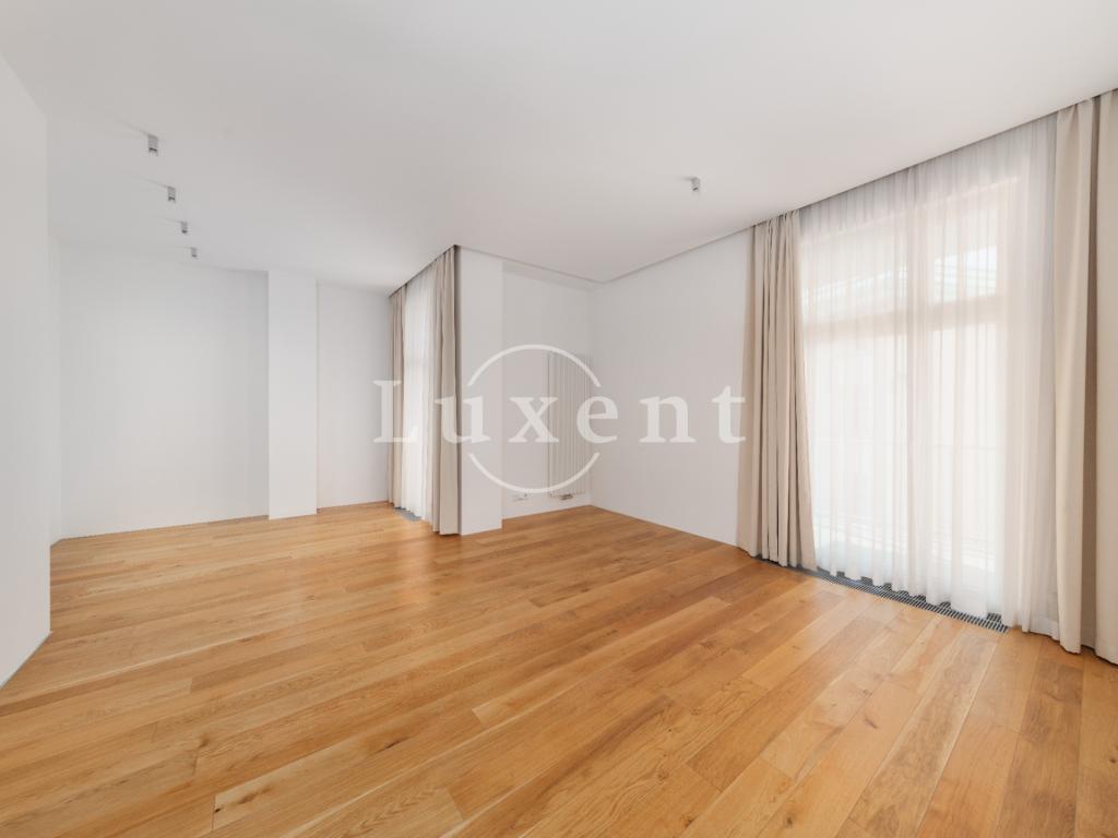 Pronájem bytu 5+kk 184 m2