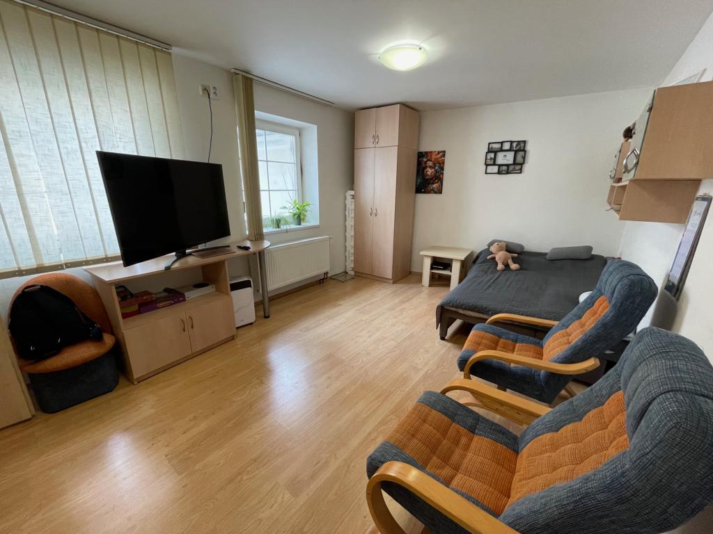 Pronájem bytu 1+1 35 m2