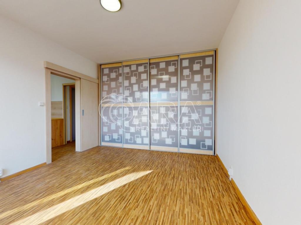 Pronájem bytu 1+1 37 m2