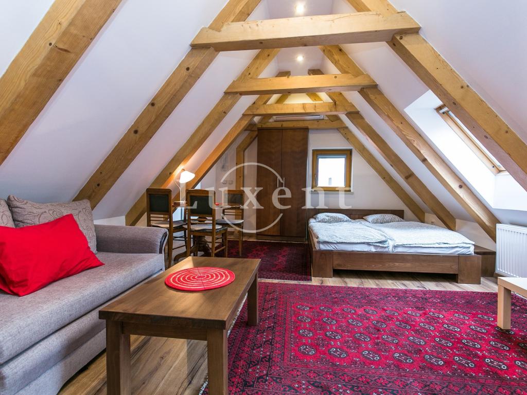 Pronájem bytu 1+kk 35 m2