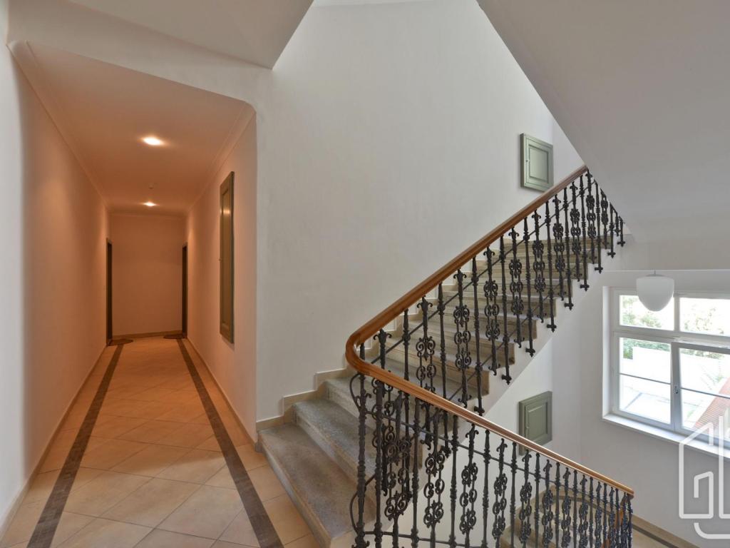 Pronájem bytu 2+kk 62 m2, Praha – náhled fotky 8