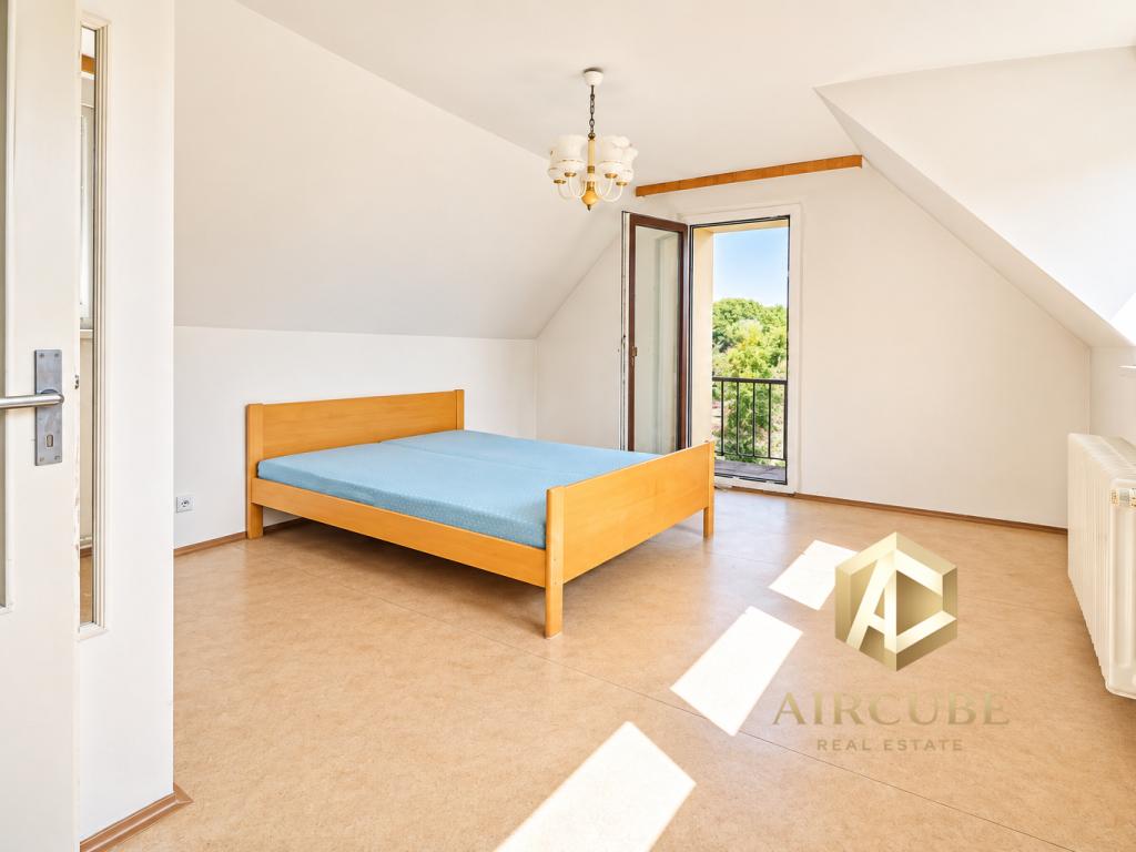 Pronájem domu 204 m2, Dolní Břežany – náhled fotky 25