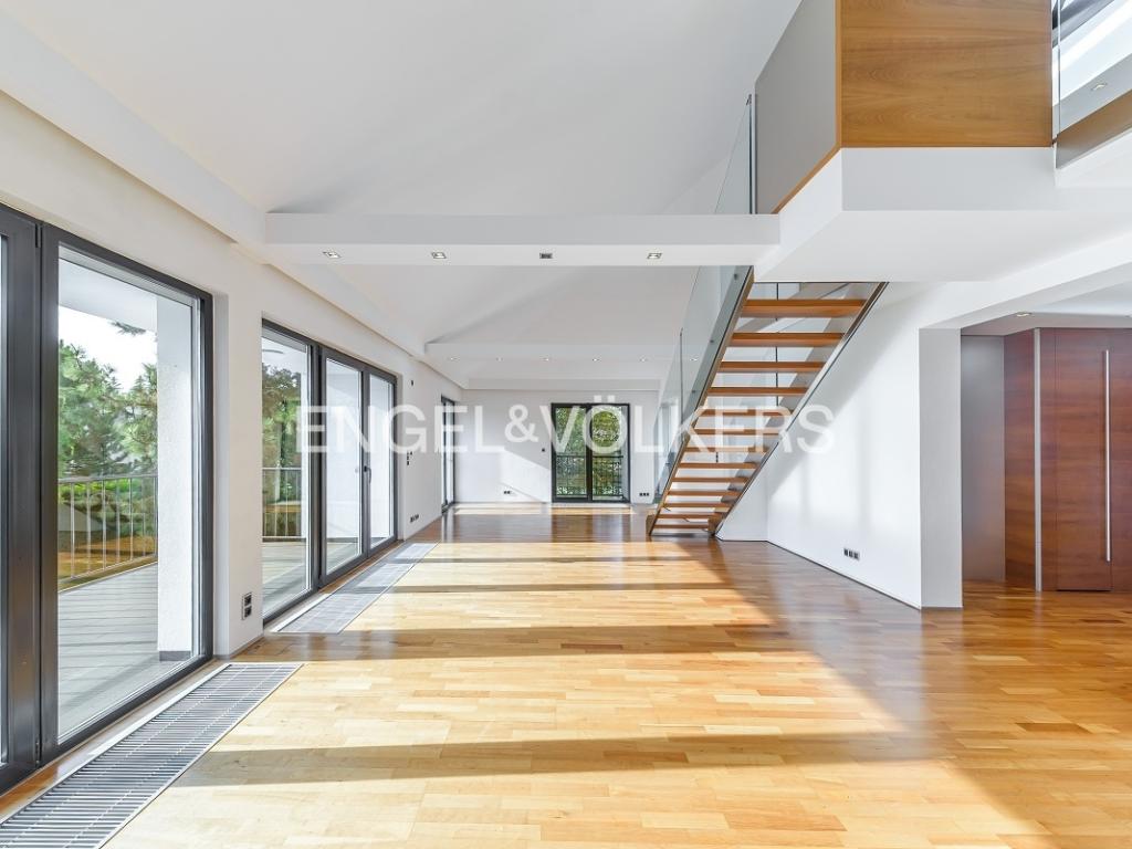 Pronájem bytu 4+kk 175 m2