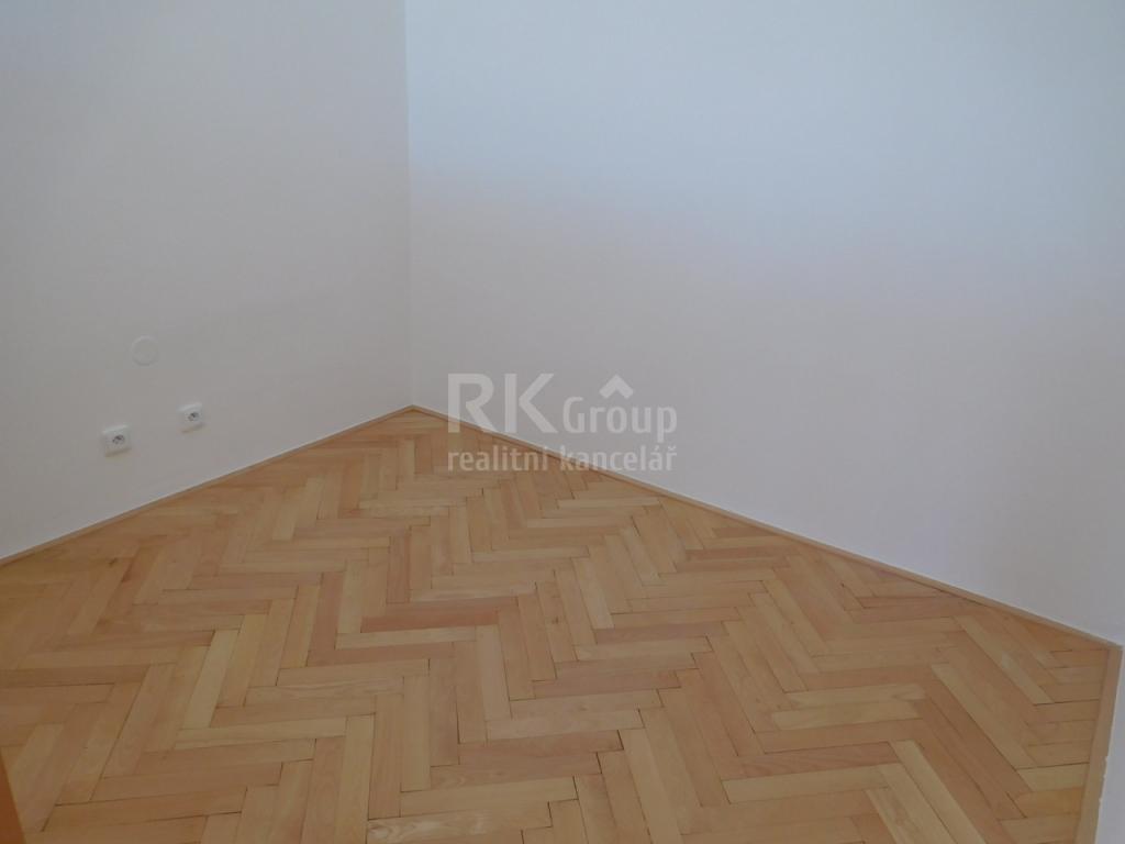 Pronájem bytu 1+1 34 m2