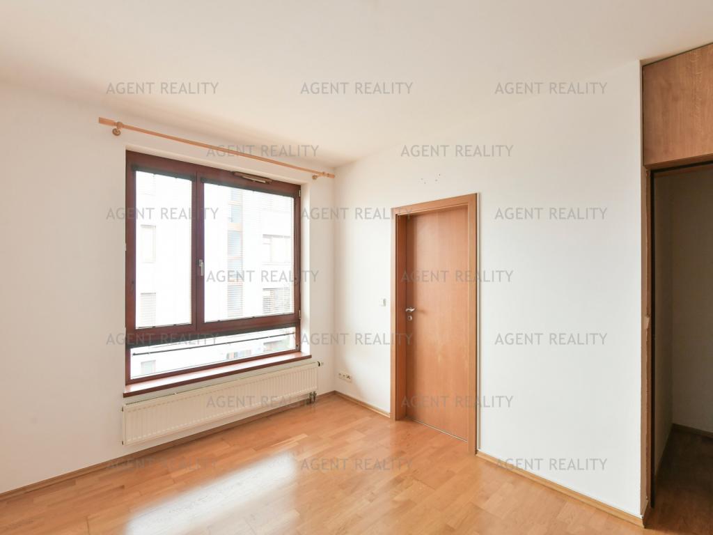 Pronájem bytu 2+kk 51 m2, Praha – náhled fotky 11