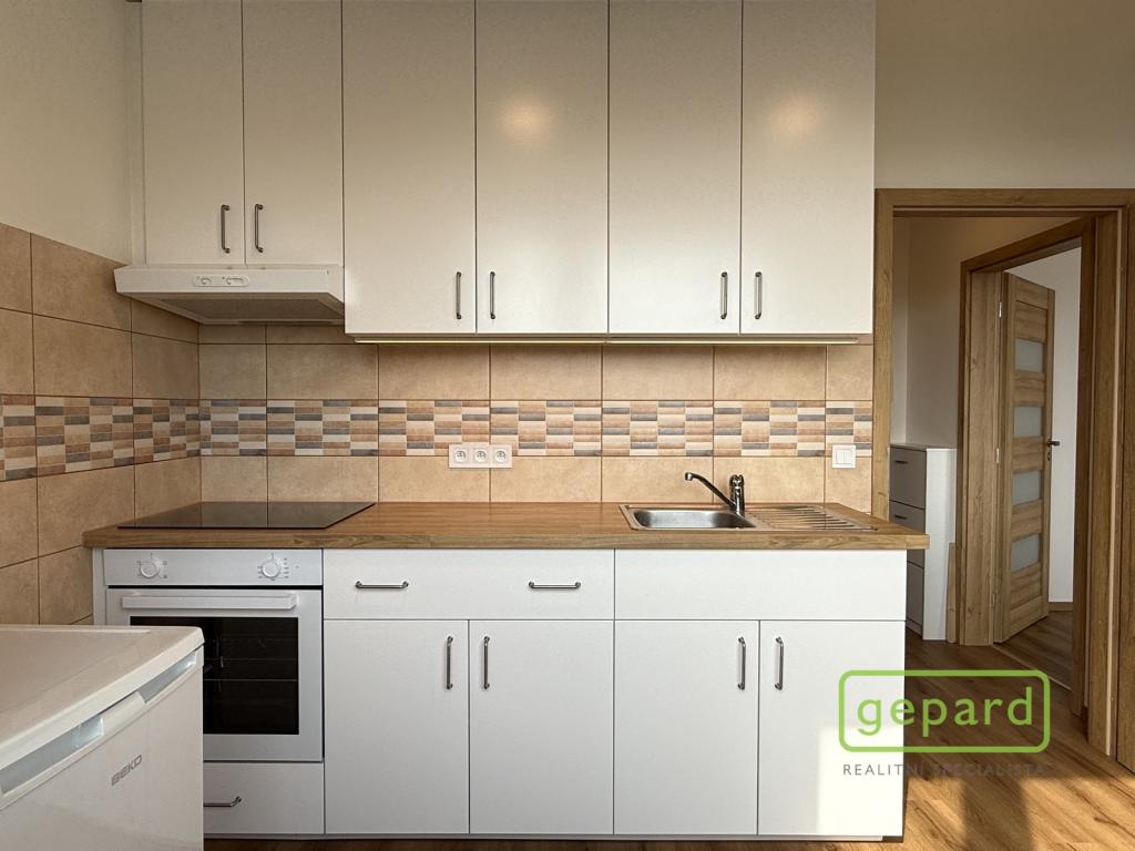 Pronájem bytu 1+1 30 m2