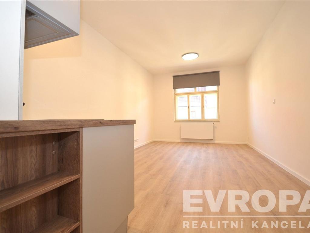 Pronájem bytu 1+kk 31 m2