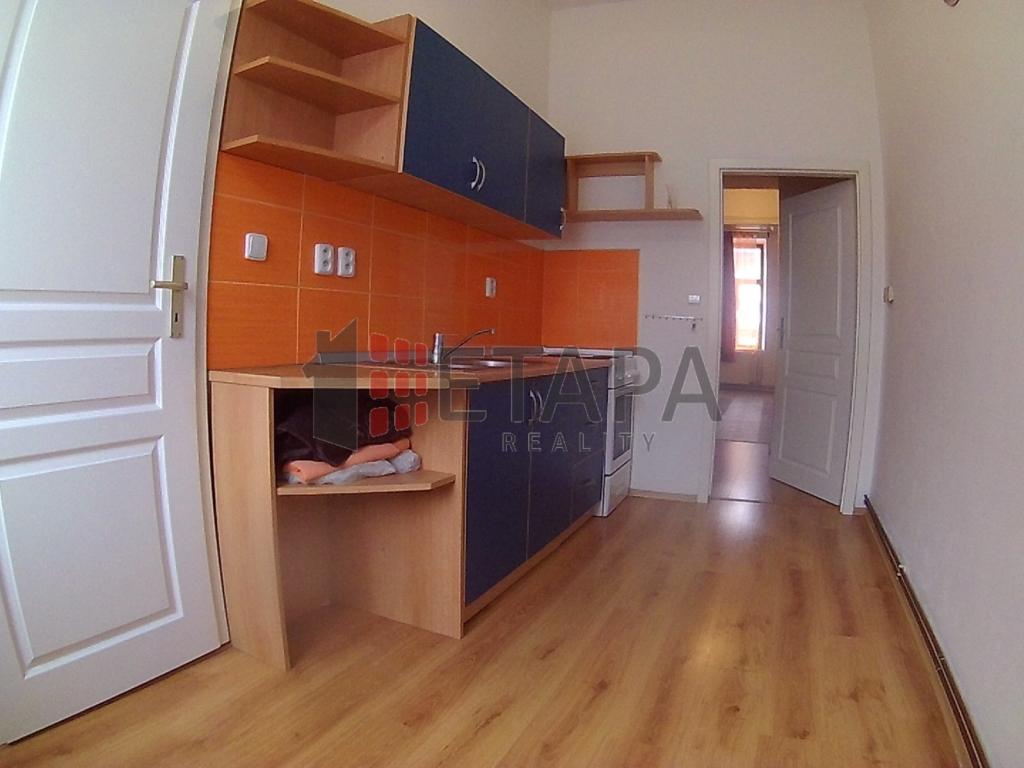 Pronájem bytu 2+1 61 m2